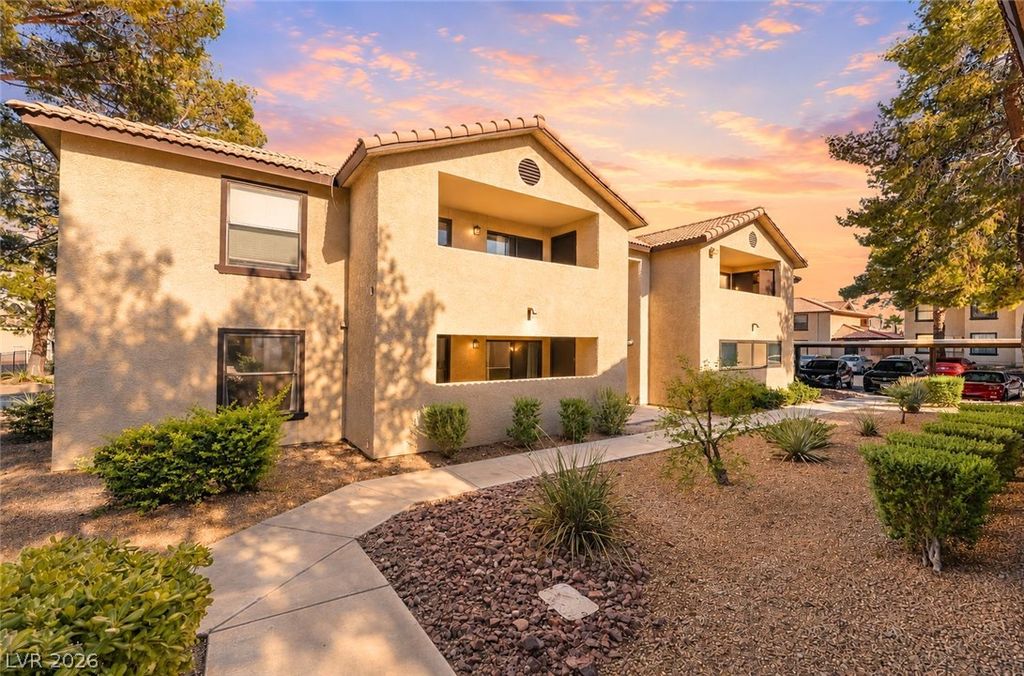 2451 North Rainbow Boulevard 1003, Las Vegas, NV 89108