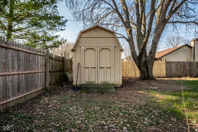 12559 Bentley Boulevard, Fishers, IN 46038