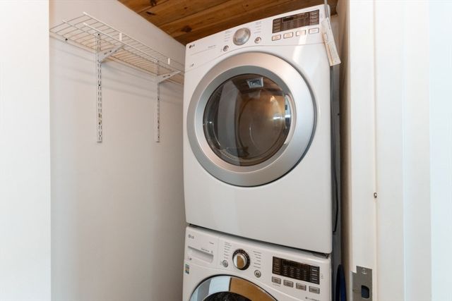 118 Holmes St 405, Quincy, MA 02171