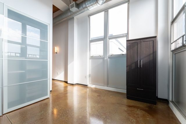 118 Holmes St 405, Quincy, MA 02171