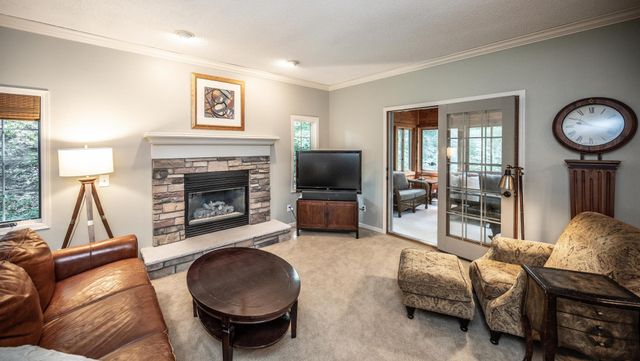 4015 Hosford Hills Road, Eagan, MN 55123