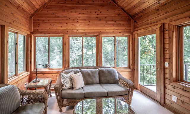 4015 Hosford Hills Road, Eagan, MN 55123