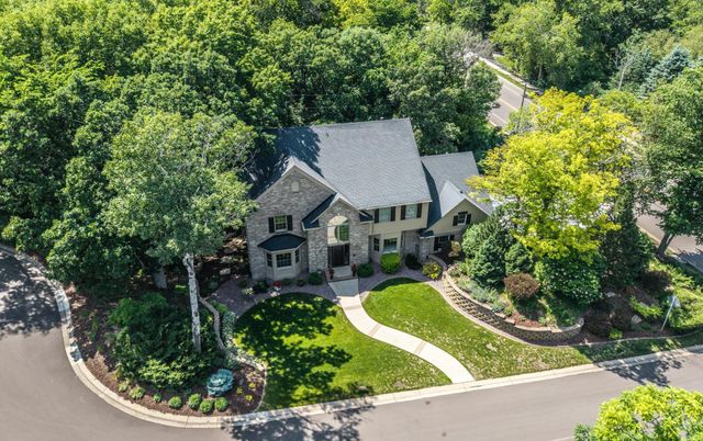 4015 Hosford Hills Road, Eagan, MN 55123