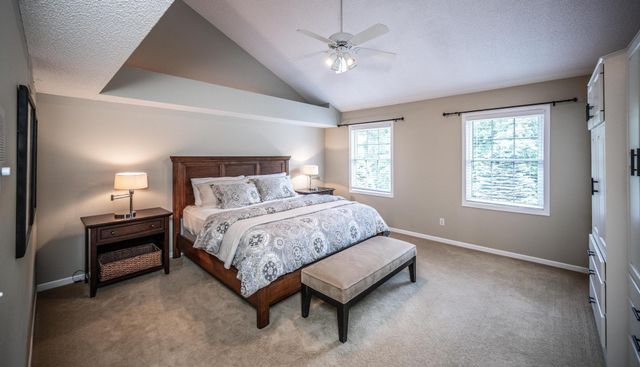 4015 Hosford Hills Road, Eagan, MN 55123