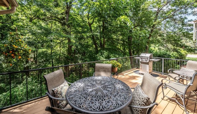 4015 Hosford Hills Road, Eagan, MN 55123