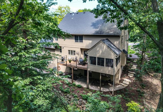 4015 Hosford Hills Road, Eagan, MN 55123