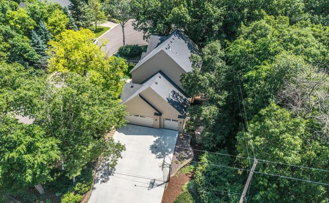 4015 Hosford Hills Road, Eagan, MN 55123