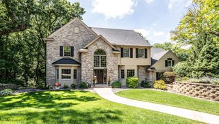 4015 Hosford Hills Road, Eagan, MN 55123