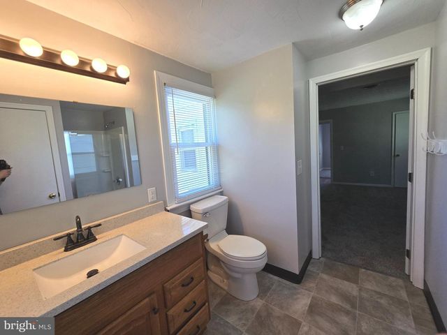 182 SHENANDOAH ST, Mount Jackson, VA 22842