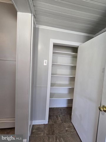 182 SHENANDOAH ST, Mount Jackson, VA 22842