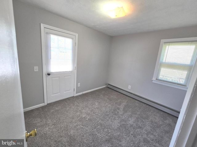 182 SHENANDOAH ST, Mount Jackson, VA 22842