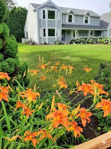 W342N6303 Kathy DRIVE, Oconomowoc, WI 53066