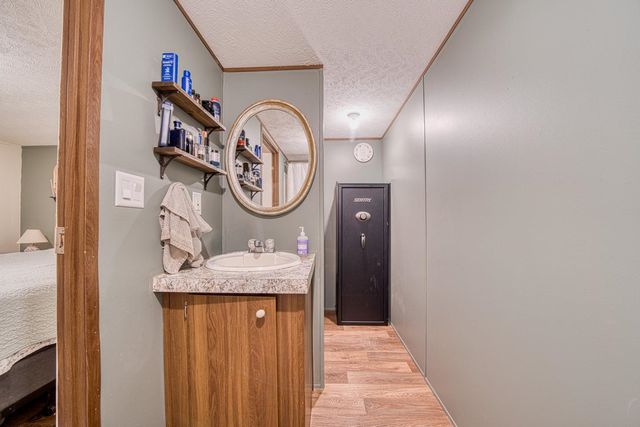 983 Hickey RD, Hallsville, TX 75650