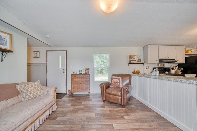 983 Hickey RD, Hallsville, TX 75650