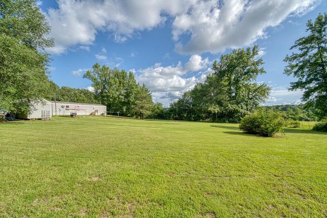 983 Hickey RD, Hallsville, TX 75650