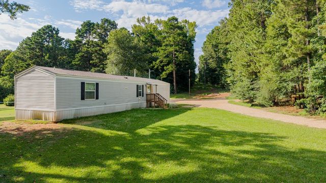 983 Hickey RD, Hallsville, TX 75650