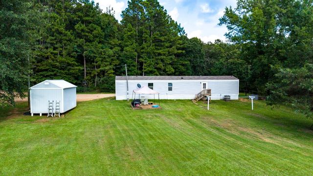 983 Hickey RD, Hallsville, TX 75650