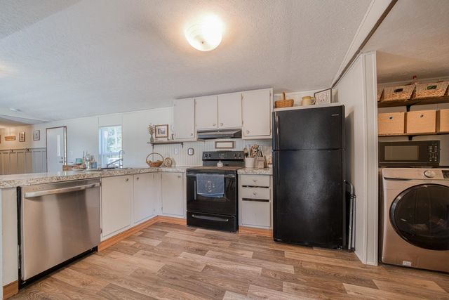 983 Hickey RD, Hallsville, TX 75650