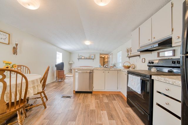 983 Hickey RD, Hallsville, TX 75650