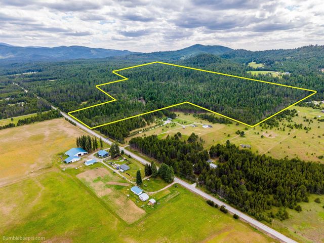 2902 Spring Valley Rd, Newport, WA 99156 property photo