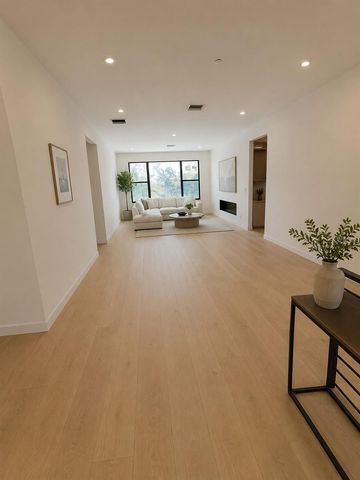 5020 W HOMER AVENUE, Tampa, FL 33629