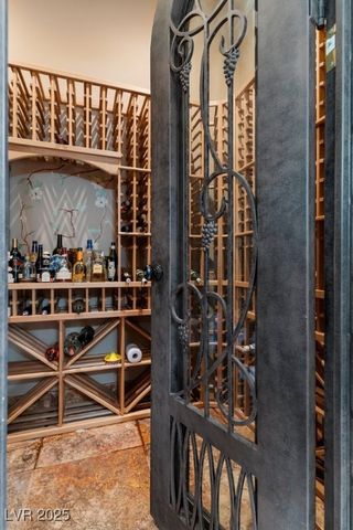 9717 Winter Palace Drive, Las Vegas, NV 89145