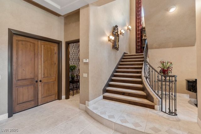 9717 Winter Palace Drive, Las Vegas, NV 89145