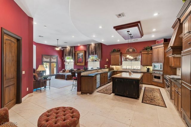 9717 Winter Palace Drive, Las Vegas, NV 89145