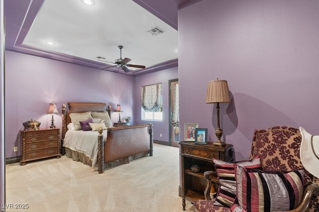 9717 Winter Palace Drive, Las Vegas, NV 89145