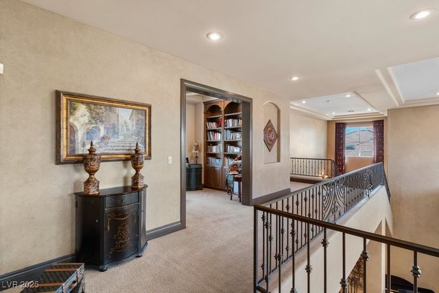 9717 Winter Palace Drive, Las Vegas, NV 89145