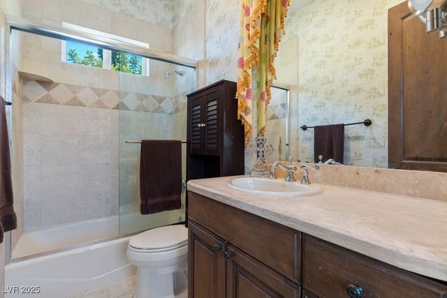 9717 Winter Palace Drive, Las Vegas, NV 89145