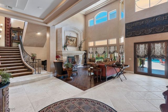 9717 Winter Palace Drive, Las Vegas, NV 89145