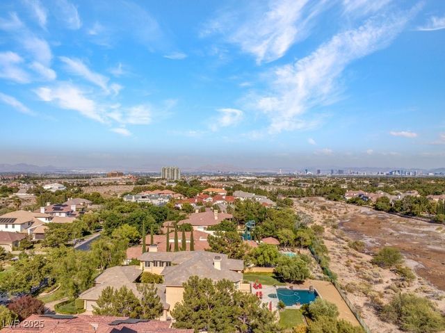 9717 Winter Palace Drive, Las Vegas, NV 89145