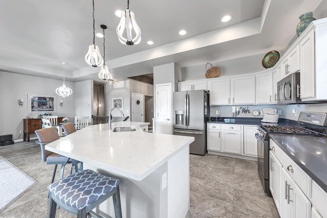 156 RACCOON BERRY WAY, Green Bay, WI 54311