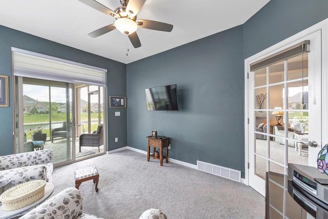 156 RACCOON BERRY WAY, Green Bay, WI 54311