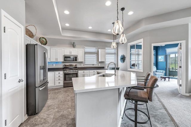 156 RACCOON BERRY WAY, Green Bay, WI 54311