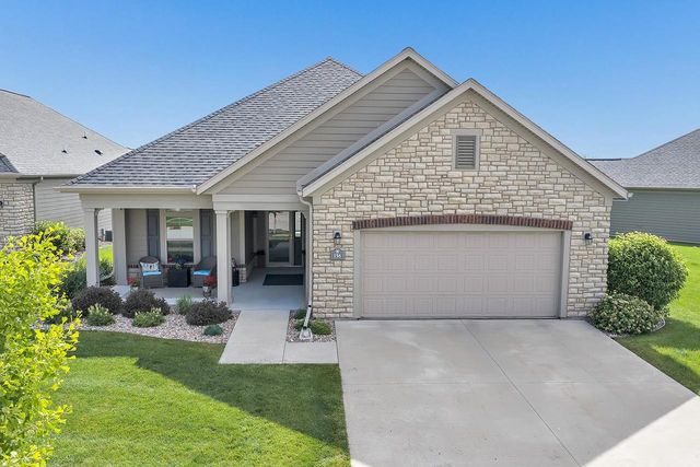156 RACCOON BERRY WAY, Green Bay, WI 54311