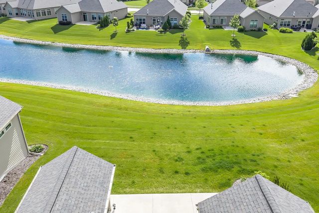 156 RACCOON BERRY WAY, Green Bay, WI 54311
