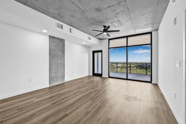 221 MAIN STREET N B2-911, St Petersburg, FL 33716