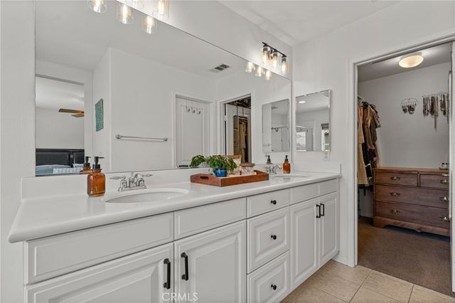 28356 Santa Rosa, Saugus, CA 91350