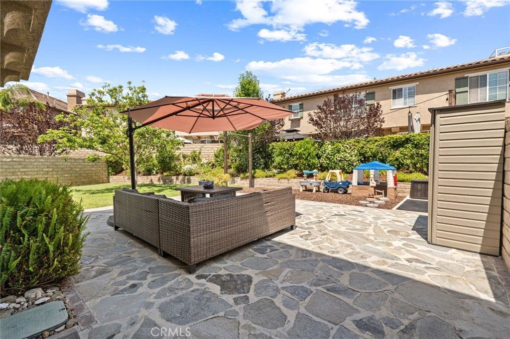 Image 2 of property listing at 28356 Santa Rosa, Saugus, CA 91350