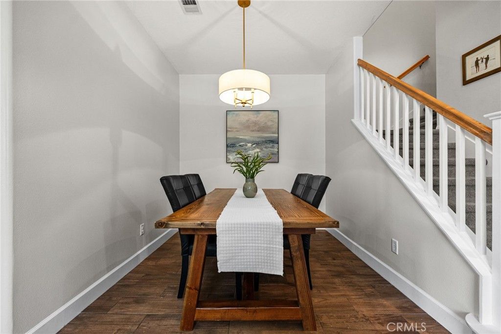 Image 27 of property listing at 28356 Santa Rosa, Saugus, CA 91350