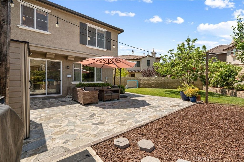 Image 3 of property listing at 28356 Santa Rosa, Saugus, CA 91350