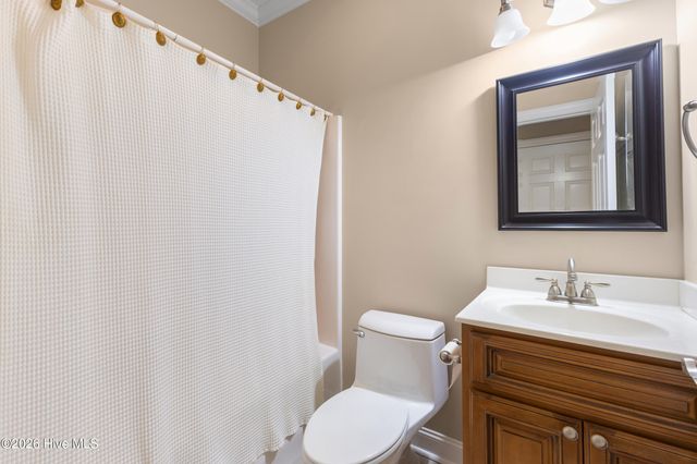 439 Whitebridge Road, Hampstead, NC 28443