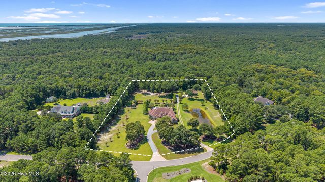 439 Whitebridge Road, Hampstead, NC 28443