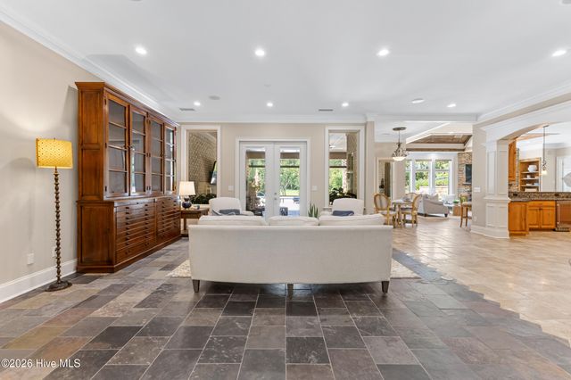 439 Whitebridge Road, Hampstead, NC 28443