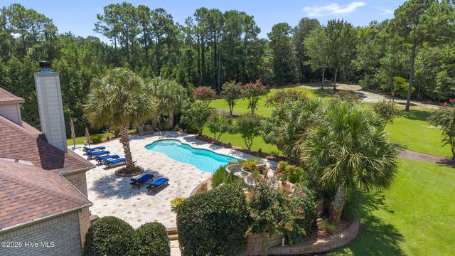 439 Whitebridge Road, Hampstead, NC 28443