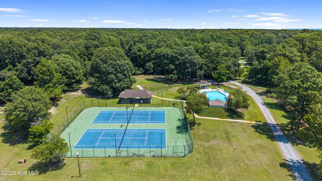439 Whitebridge Road, Hampstead, NC 28443