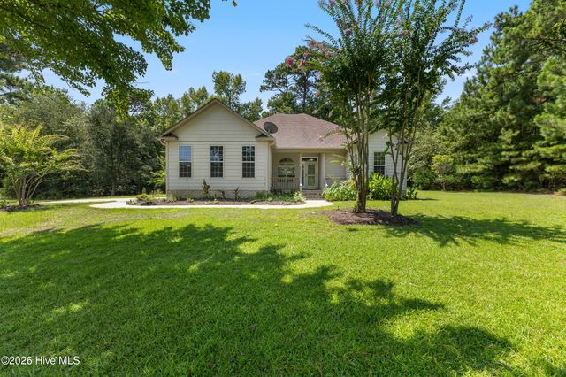 439 Whitebridge Road, Hampstead, NC 28443