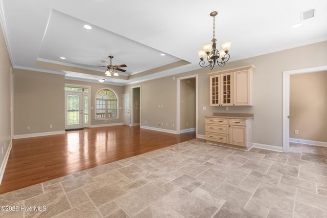 439 Whitebridge Road, Hampstead, NC 28443